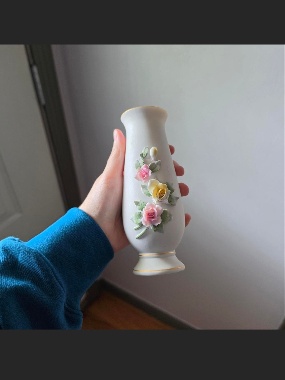 Lefton China 3D Porcelain Rose Bud Vase Vintage KW24932 Japan Foil Sticker